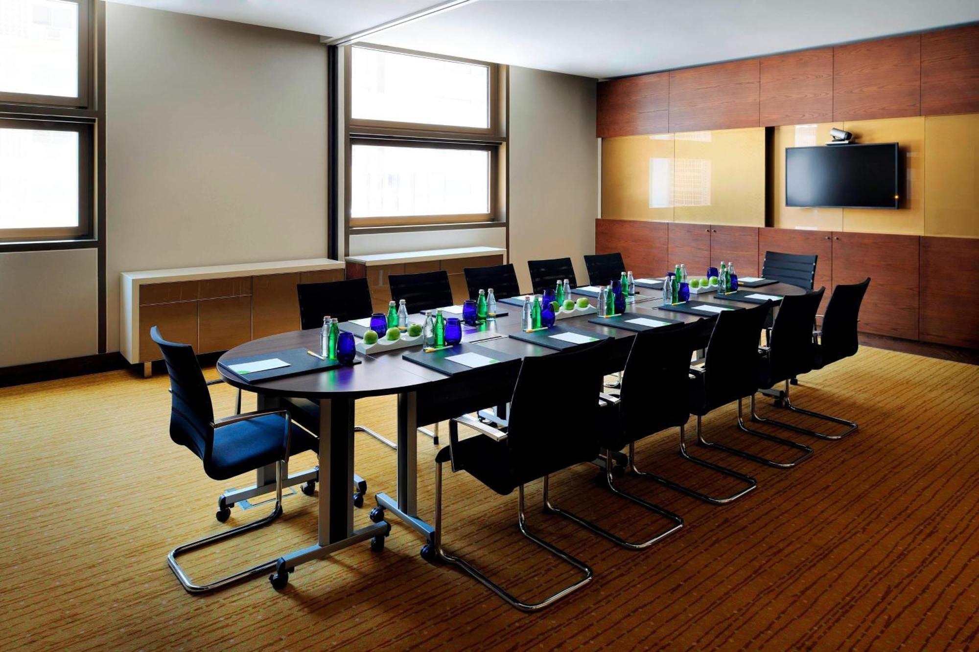 מלון Courtyard By Marriott World Trade Center, אבו דאבי מראה חיצוני תמונה