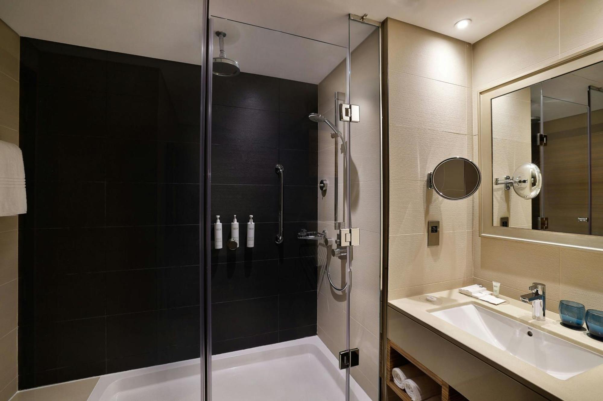 מלון Courtyard By Marriott World Trade Center, אבו דאבי מראה חיצוני תמונה